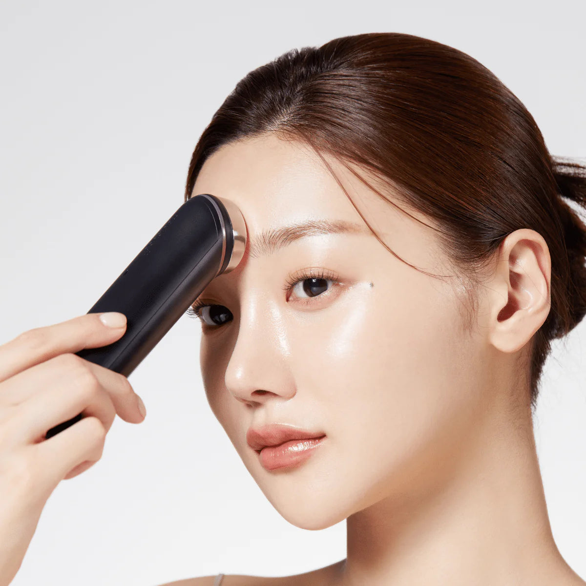 Medicube   -   AGE-R   Booster   Pro